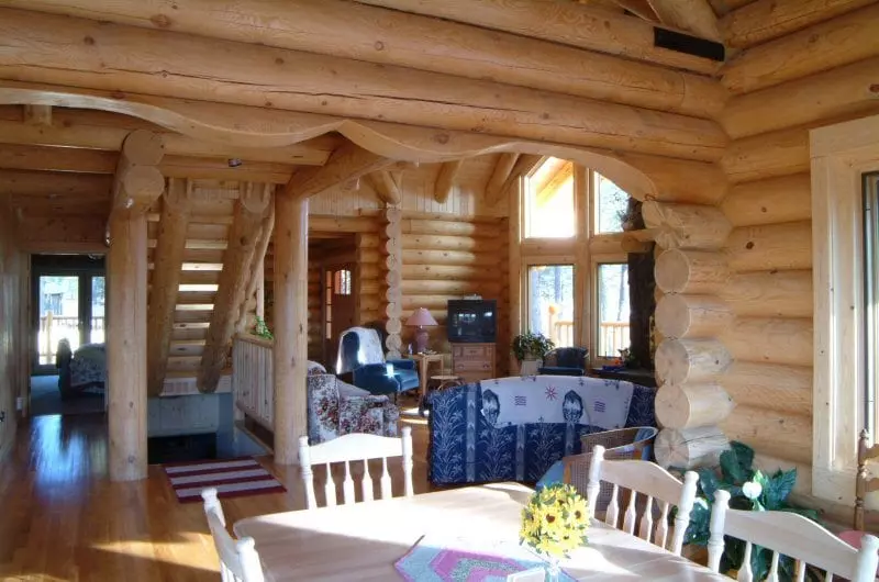 interior cabin dining room